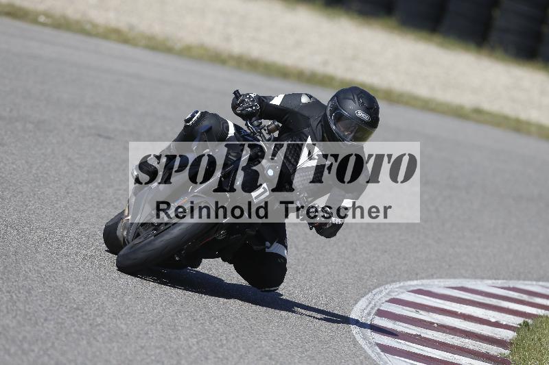 /06 08.04.2026 Cornu Master School ADR/Gruppe blau/1